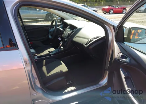 2016 Ford Focus Se из США, поврежденный, VIN 1FADP3FE0GL304865